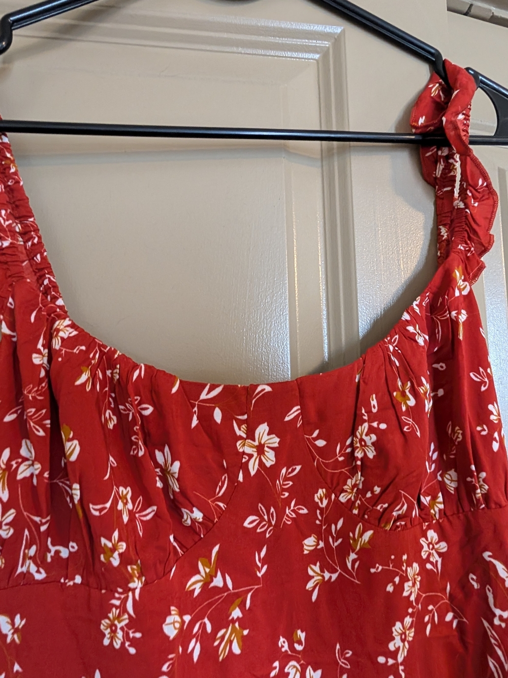 Berlook Red Floral Print Beach Dress - Picture 4 of 7